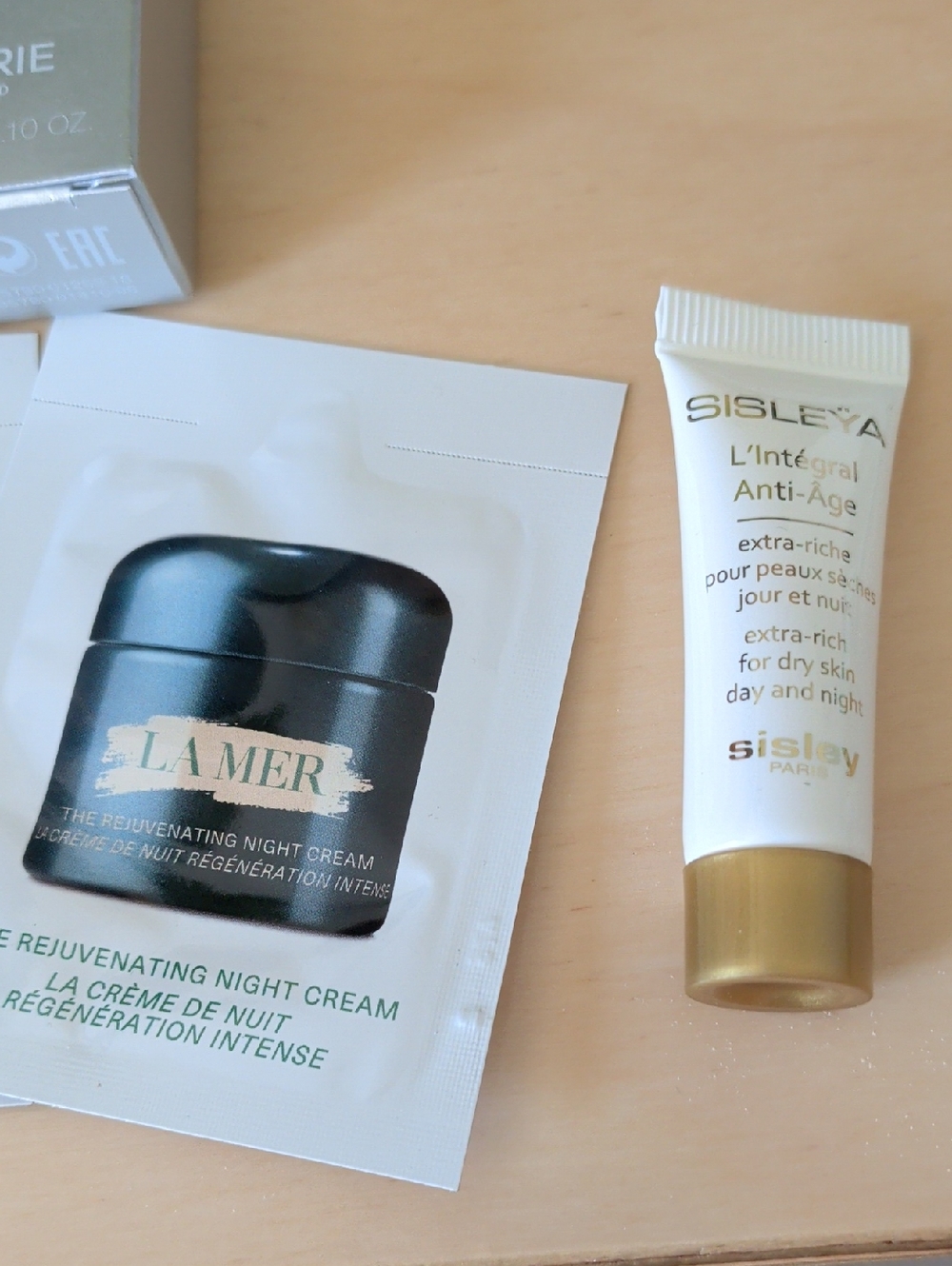 CHANEL Sublimage Skincare Sample Set La Prairie Sisley La Mer - Picture 4 of 5
